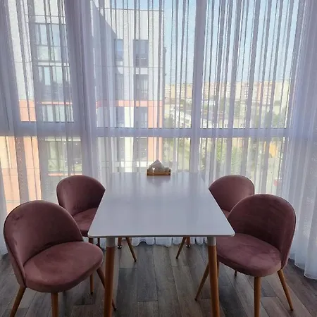 Dream Town,Залізничний Вокзал Apartment Lutsk Exterior photo